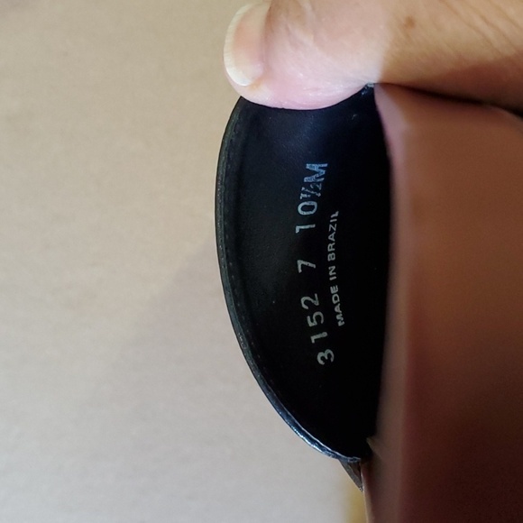 HS TRASK two tone loafer with tassel size 10.5 - Picture 8 of 10